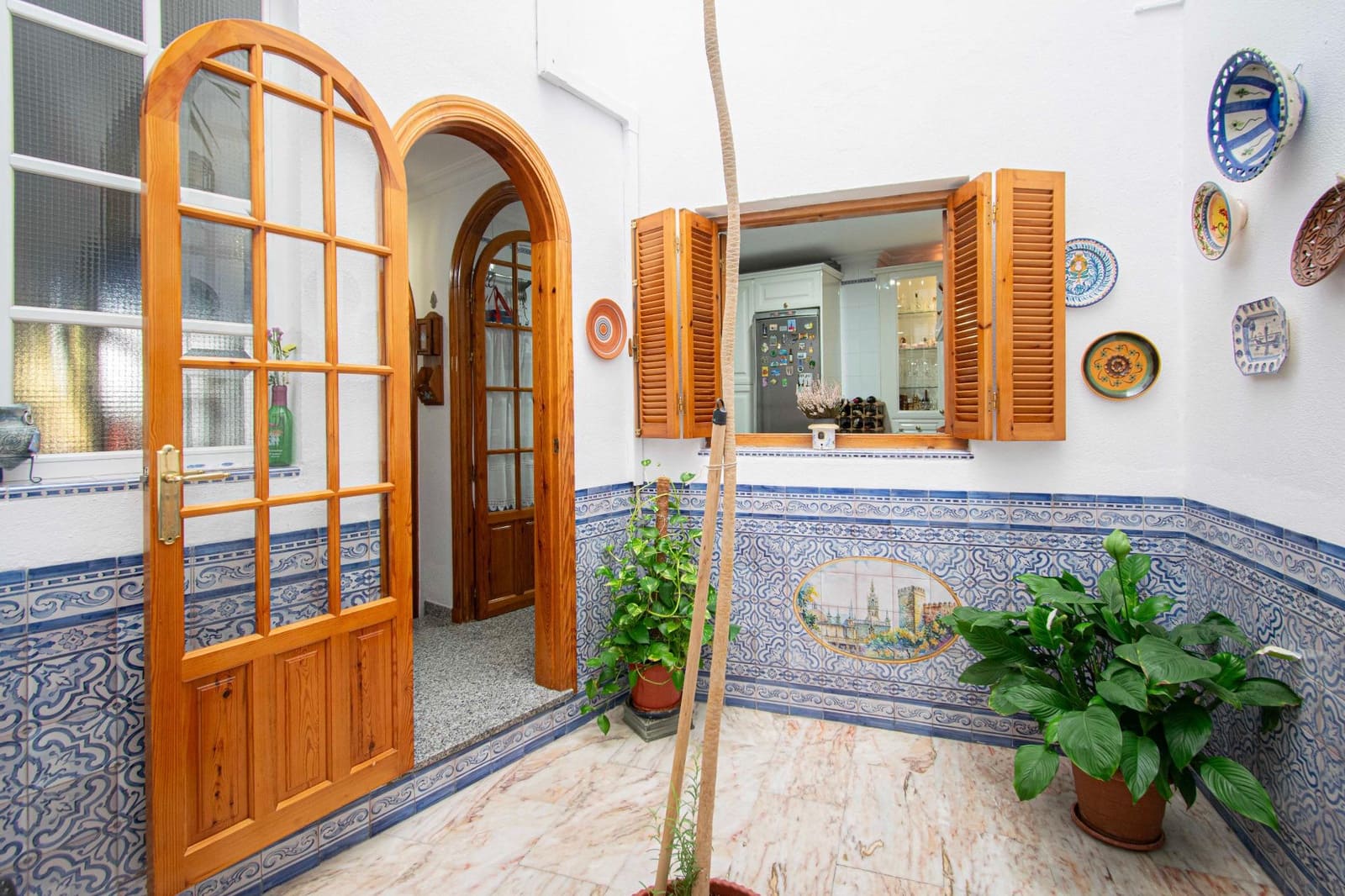 5 soveværelse Byhus til salg i Sevilla by med garage - € 766.300 (Ref: 9317896)