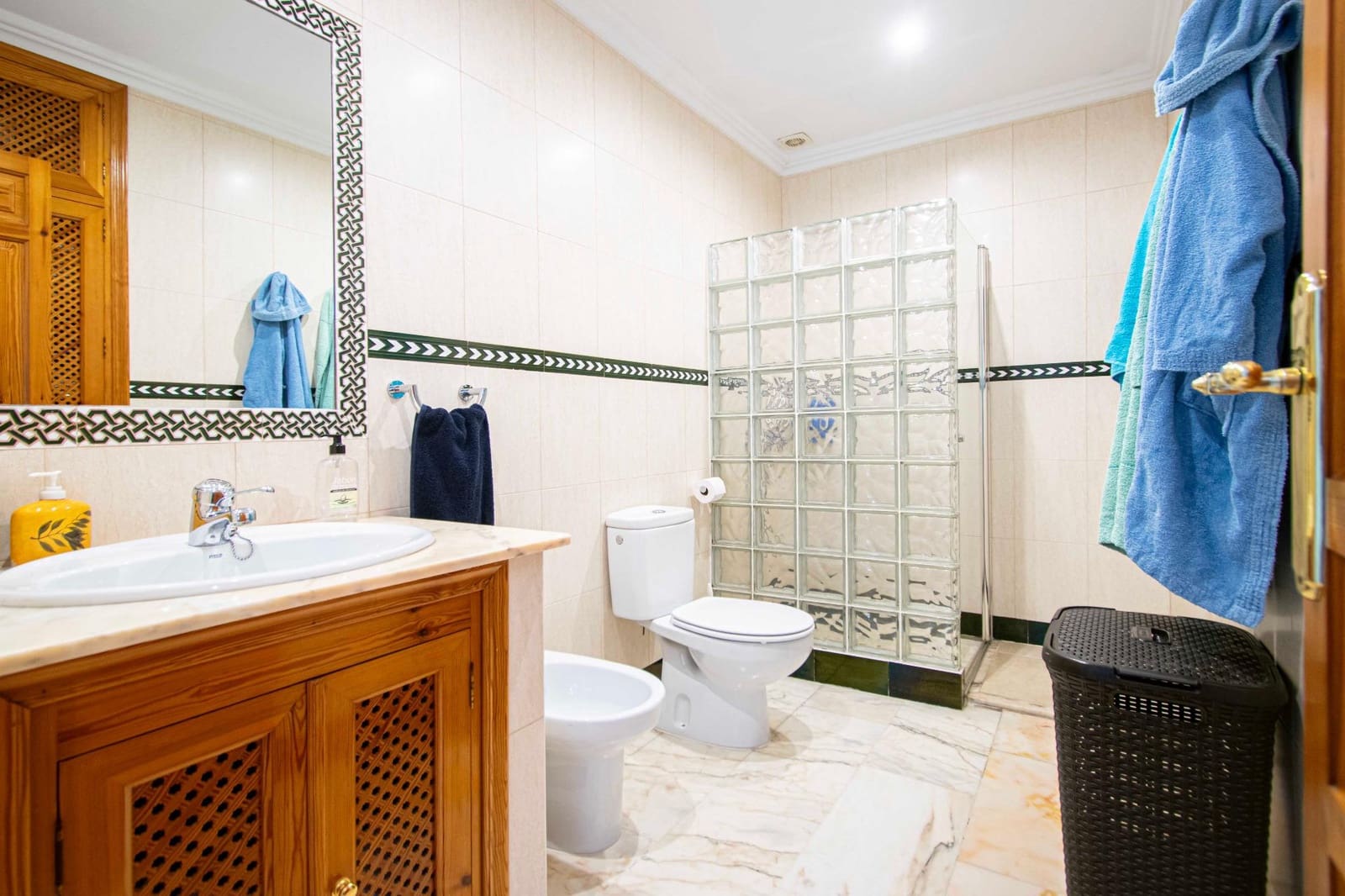 5 soveværelse Byhus til salg i Sevilla by med garage - € 766.300 (Ref: 9317896)