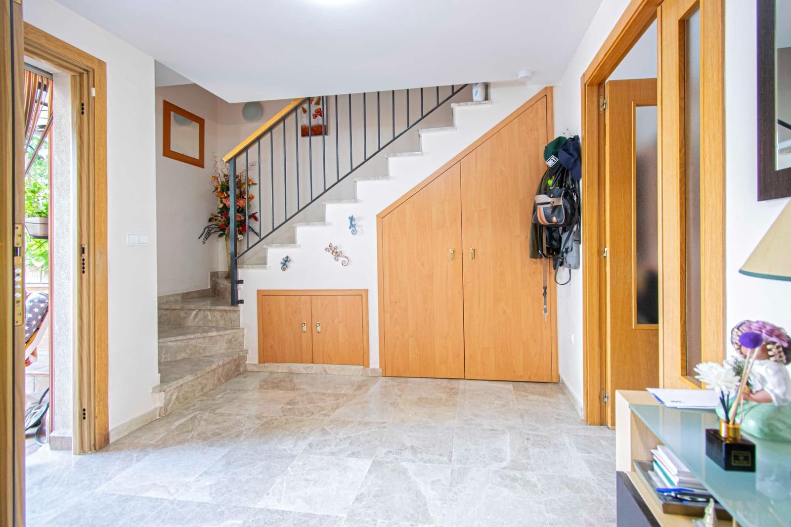 4 soverom Hus til salgs i Mairena del Aljarafe med garasje - € 369 990 (Ref: 9330688)