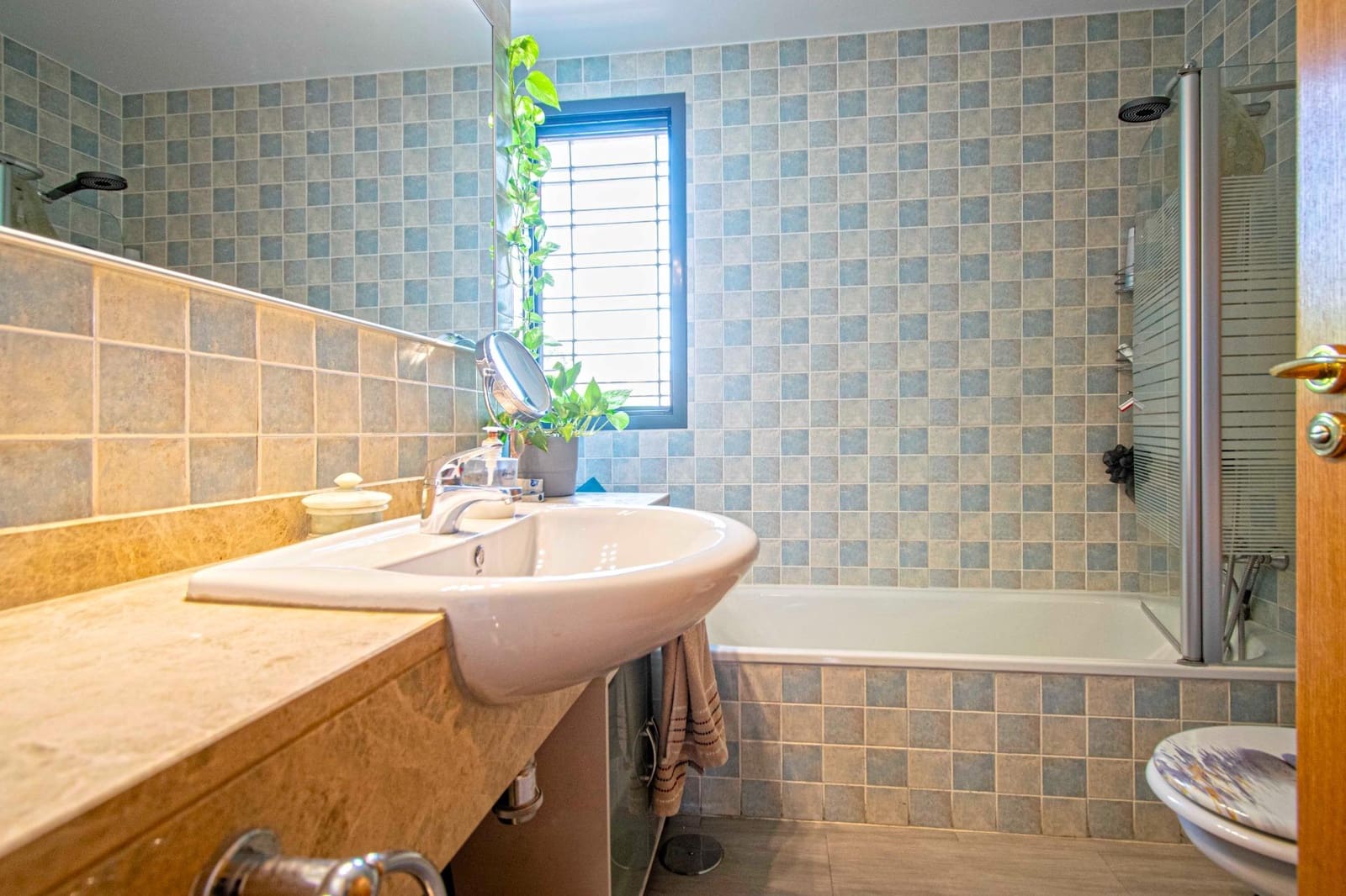 4 soverom Hus til salgs i Mairena del Aljarafe med garasje - € 369 990 (Ref: 9330688)