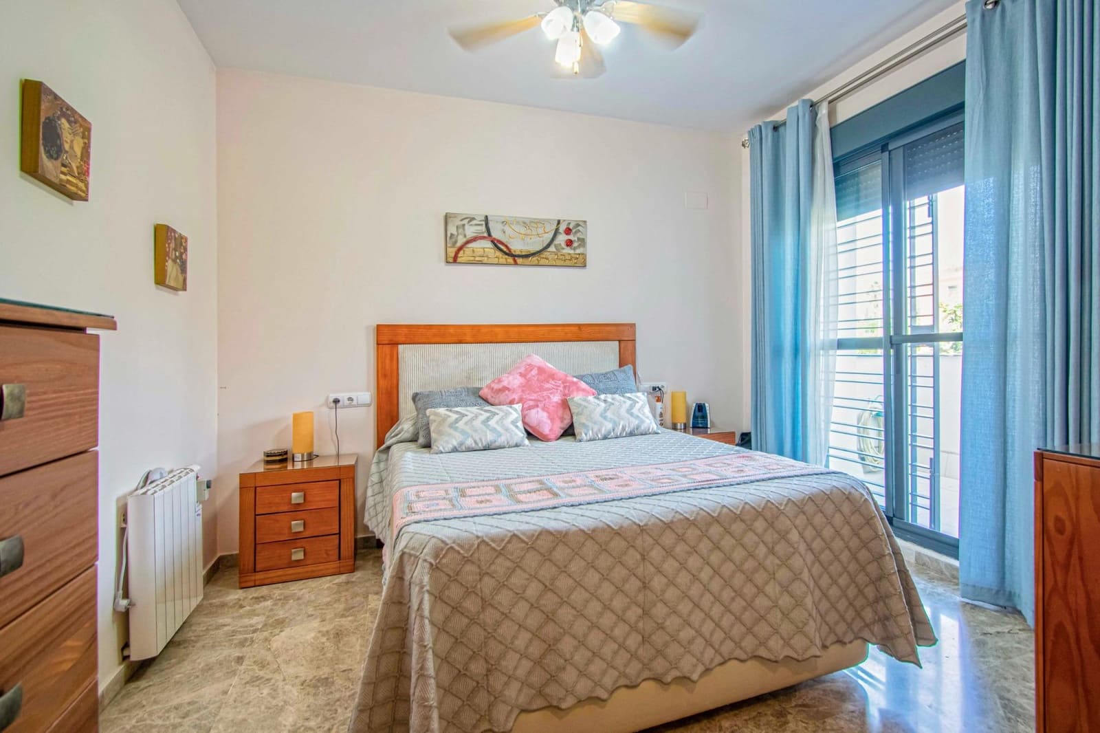 4 soverom Hus til salgs i Mairena del Aljarafe med garasje - € 369 990 (Ref: 9330688)