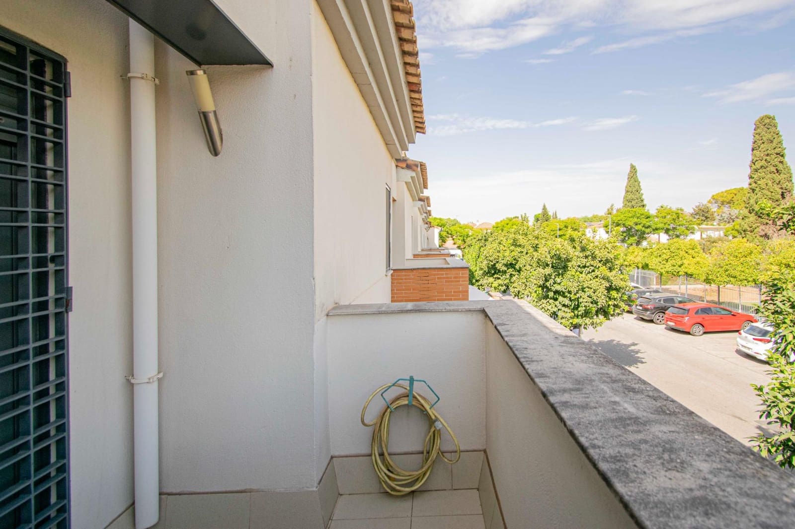 4 soverom Hus til salgs i Mairena del Aljarafe med garasje - € 369 990 (Ref: 9330688)