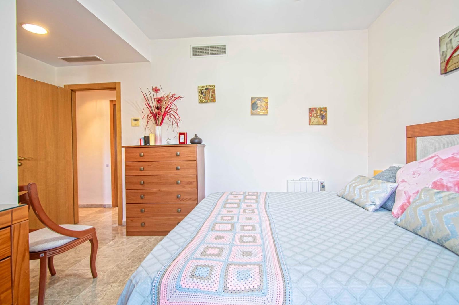 4 soverom Hus til salgs i Mairena del Aljarafe med garasje - € 369 990 (Ref: 9330688)