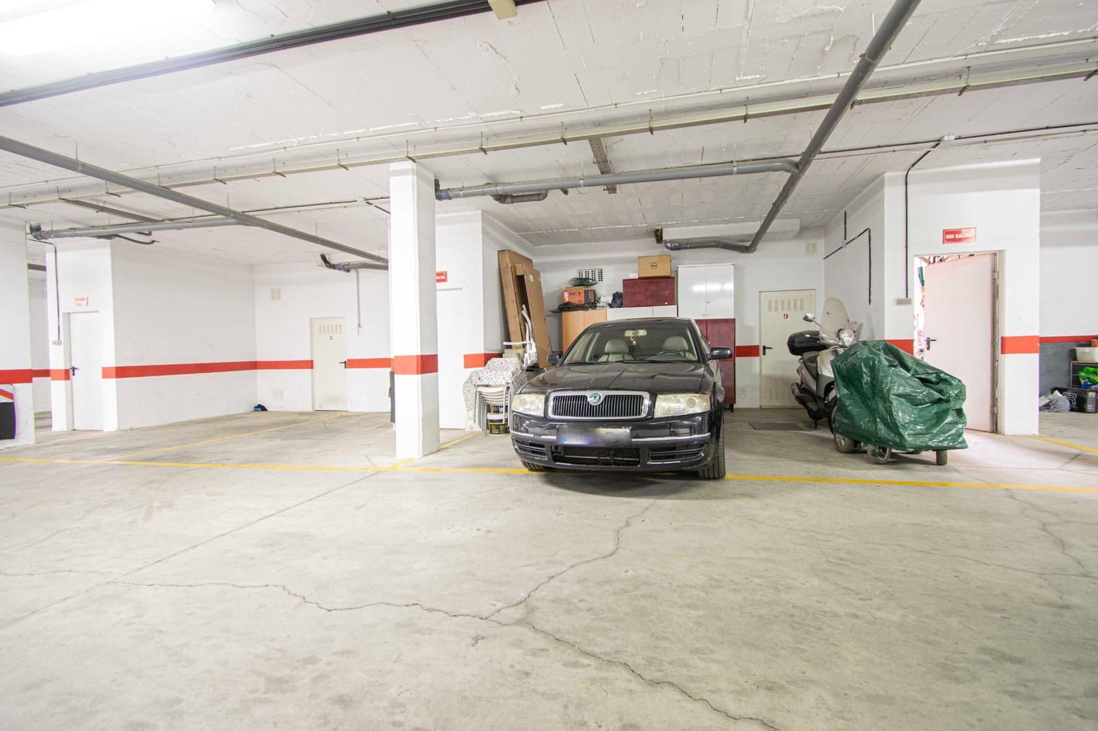 4 soverom Hus til salgs i Mairena del Aljarafe med garasje - € 369 990 (Ref: 9330688)