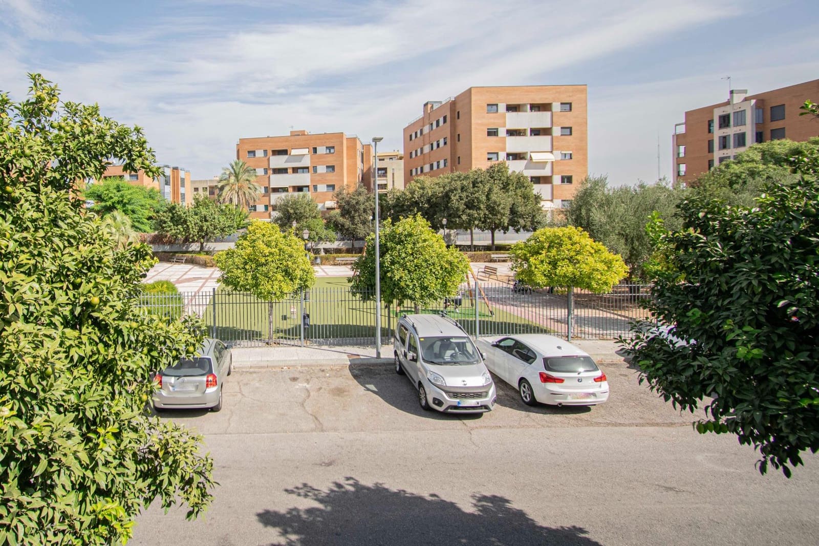 4 soverom Hus til salgs i Mairena del Aljarafe med garasje - € 369 990 (Ref: 9330688)