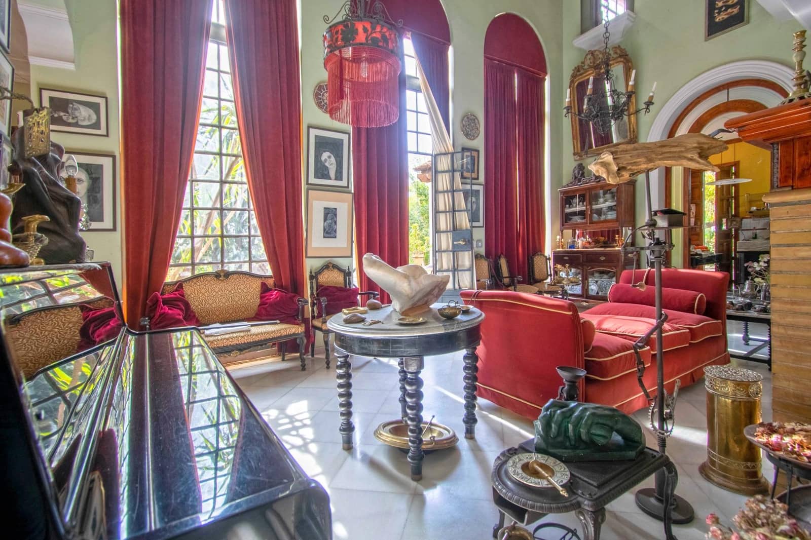 7 bedroom Finca/Country House for sale in Mairena del Aljarafe with pool - € 800,000 (Ref: 9330689)