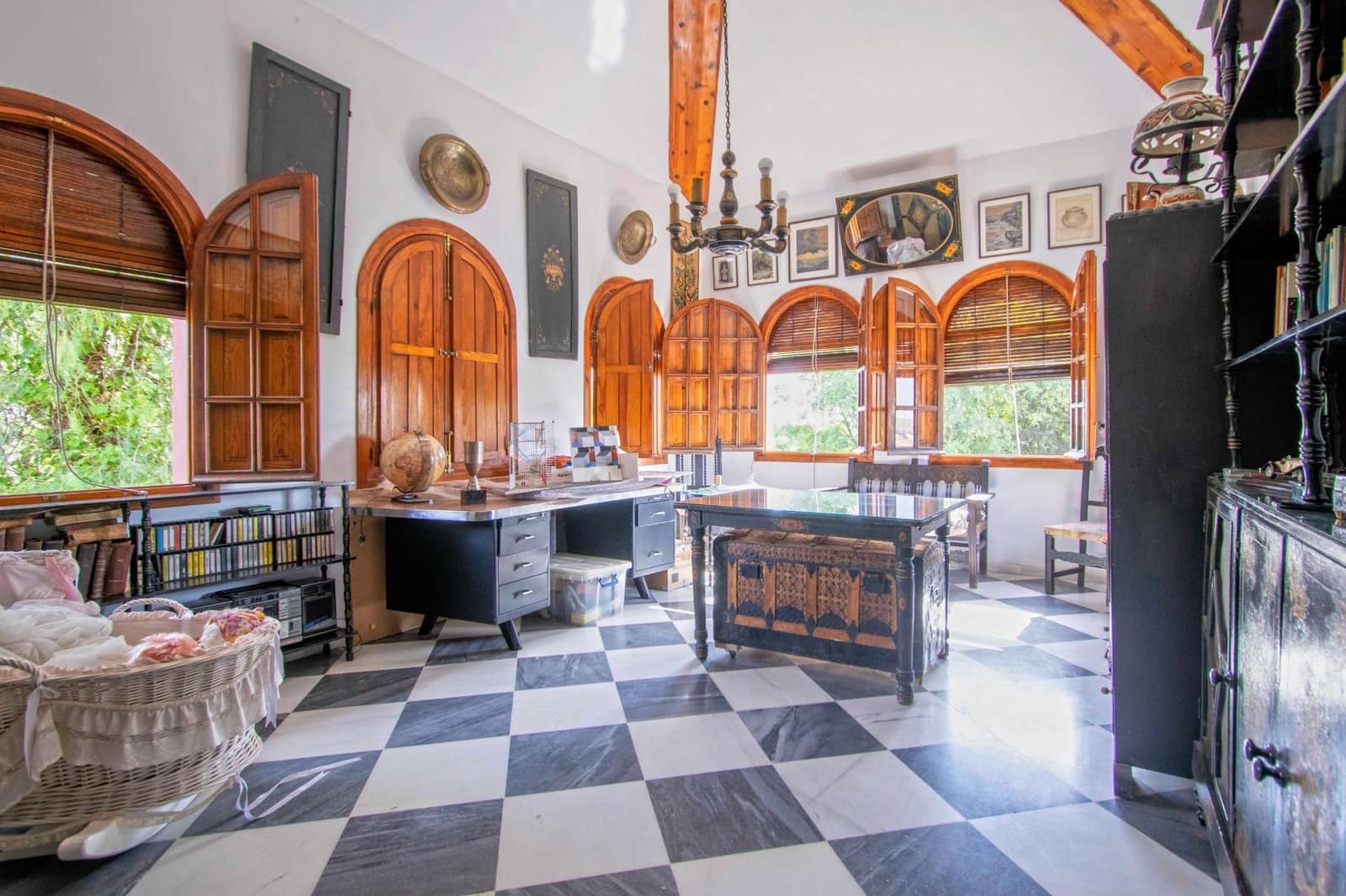 7 bedroom Finca/Country House for sale in Mairena del Aljarafe with pool - € 800,000 (Ref: 9330689)