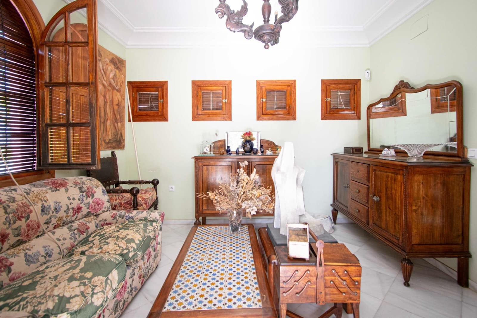 7 bedroom Finca/Country House for sale in Mairena del Aljarafe with pool - € 800,000 (Ref: 9330689)