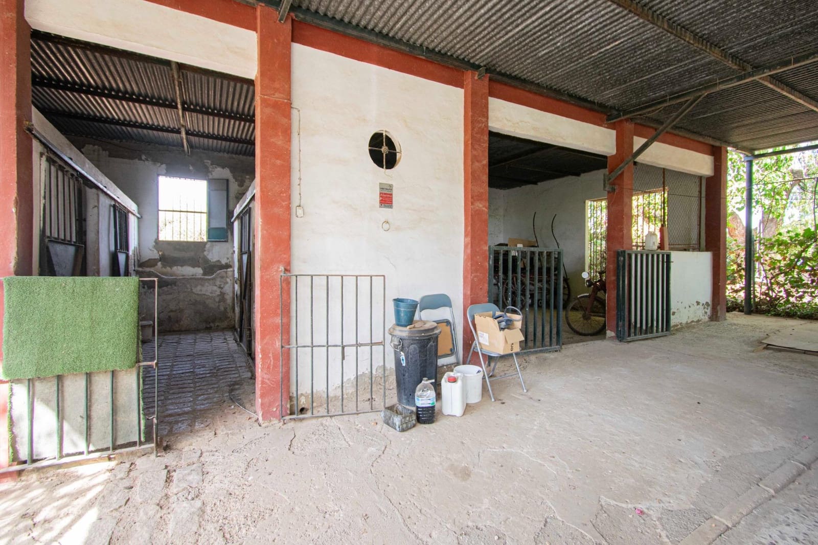 7 bedroom Finca/Country House for sale in Mairena del Aljarafe with pool - € 800,000 (Ref: 9330689)