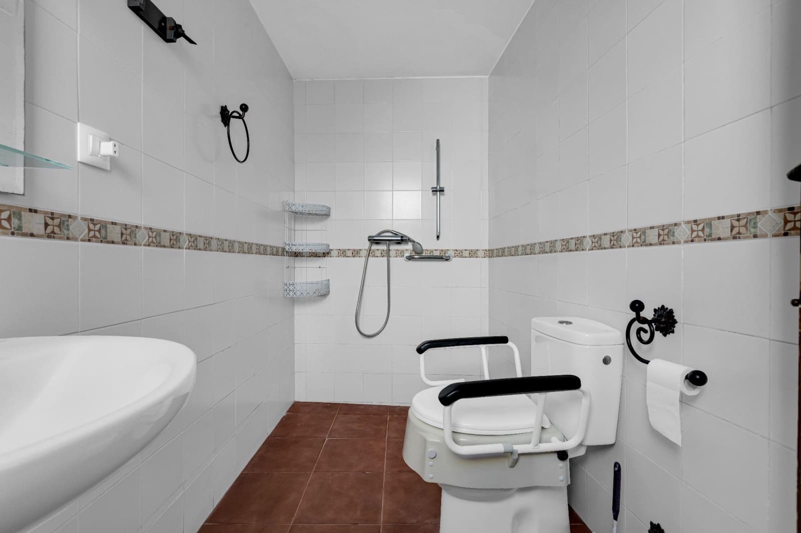 6 chambre Maison de Ville à vendre à Cazalla de la Sierra avec garage - 238 000 € (Ref: 9335027)