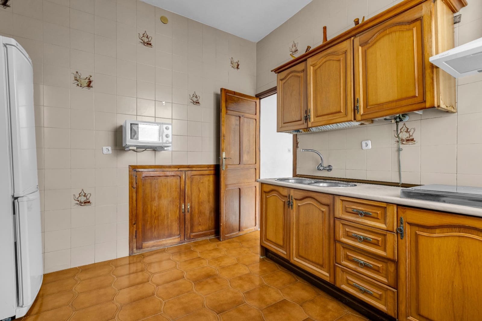 6 chambre Maison de Ville à vendre à Cazalla de la Sierra avec garage - 238 000 € (Ref: 9335027)
