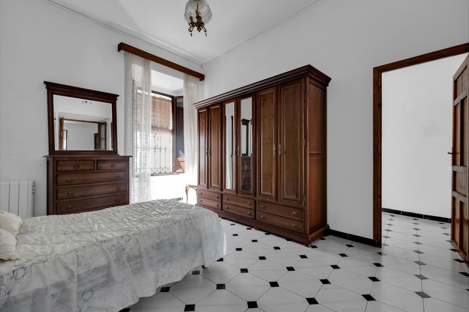 6 chambre Maison de Ville à vendre à Cazalla de la Sierra avec garage - 238 000 € (Ref: 9335027)