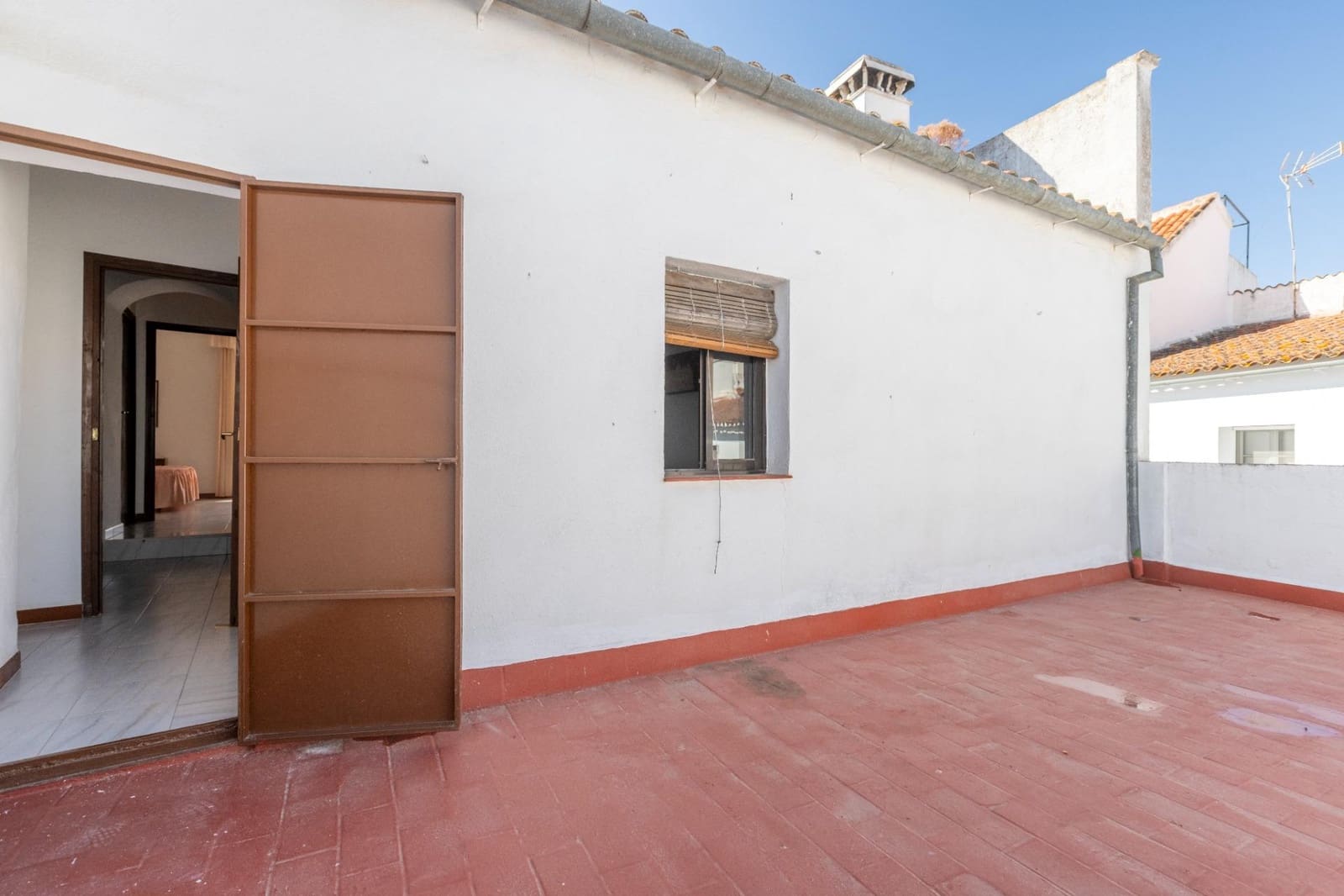 6 chambre Maison de Ville à vendre à Cazalla de la Sierra avec garage - 238 000 € (Ref: 9335027)