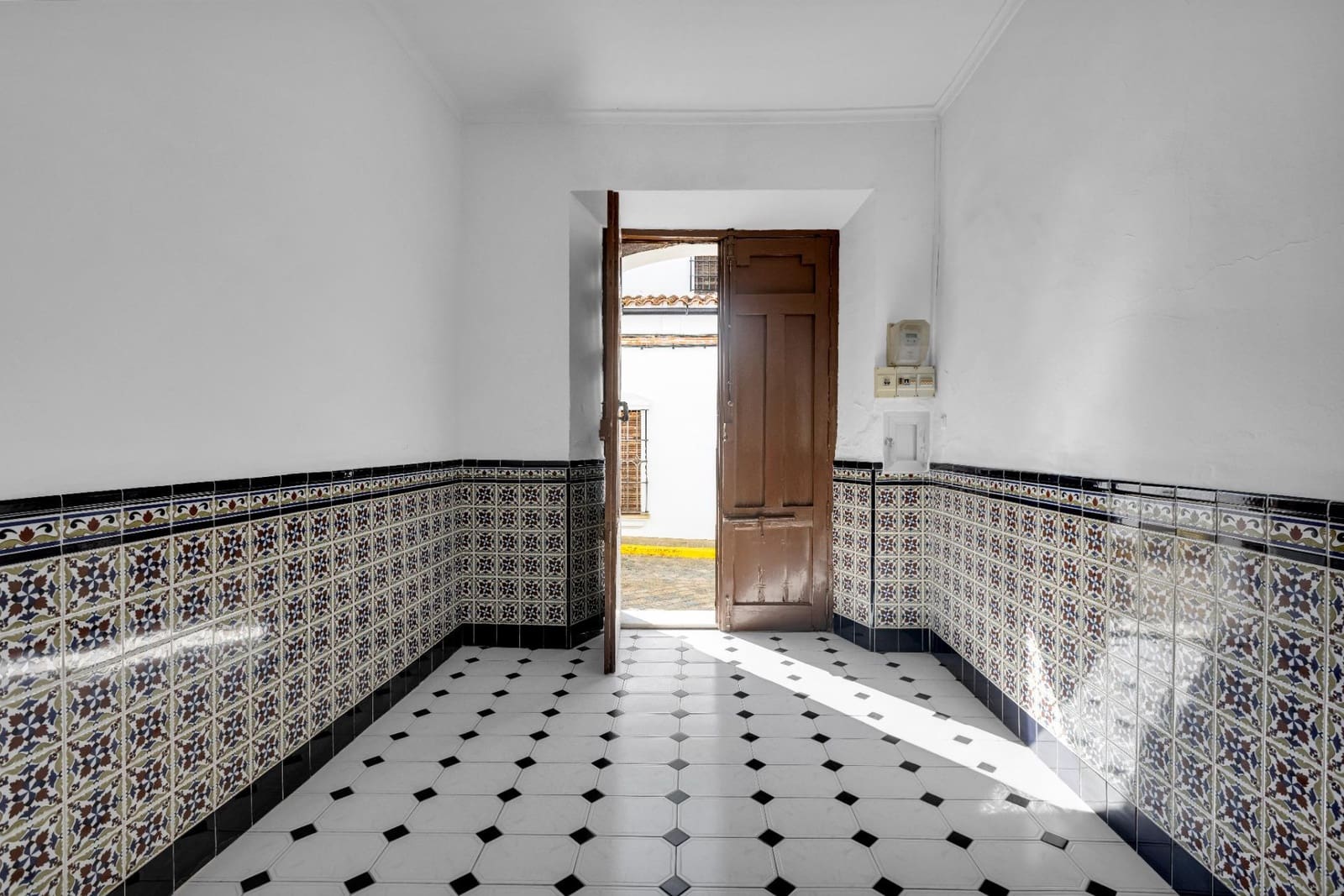 6 chambre Maison de Ville à vendre à Cazalla de la Sierra avec garage - 238 000 € (Ref: 9335027)