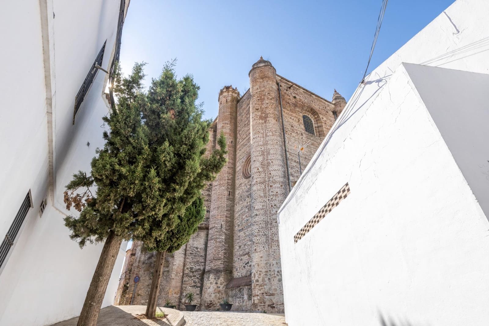 6 chambre Maison de Ville à vendre à Cazalla de la Sierra avec garage - 238 000 € (Ref: 9335027)