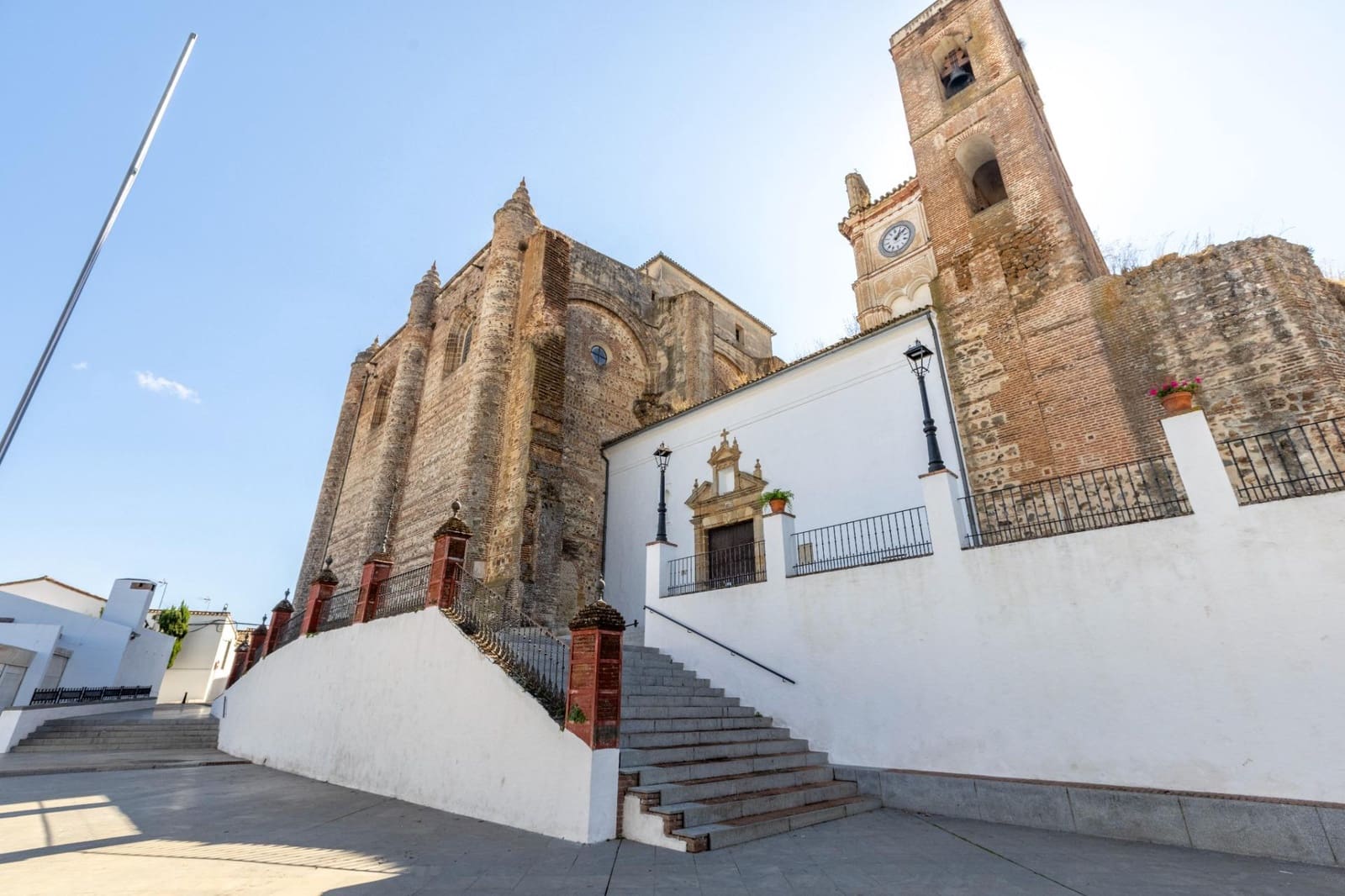 6 chambre Maison de Ville à vendre à Cazalla de la Sierra avec garage - 238 000 € (Ref: 9335027)