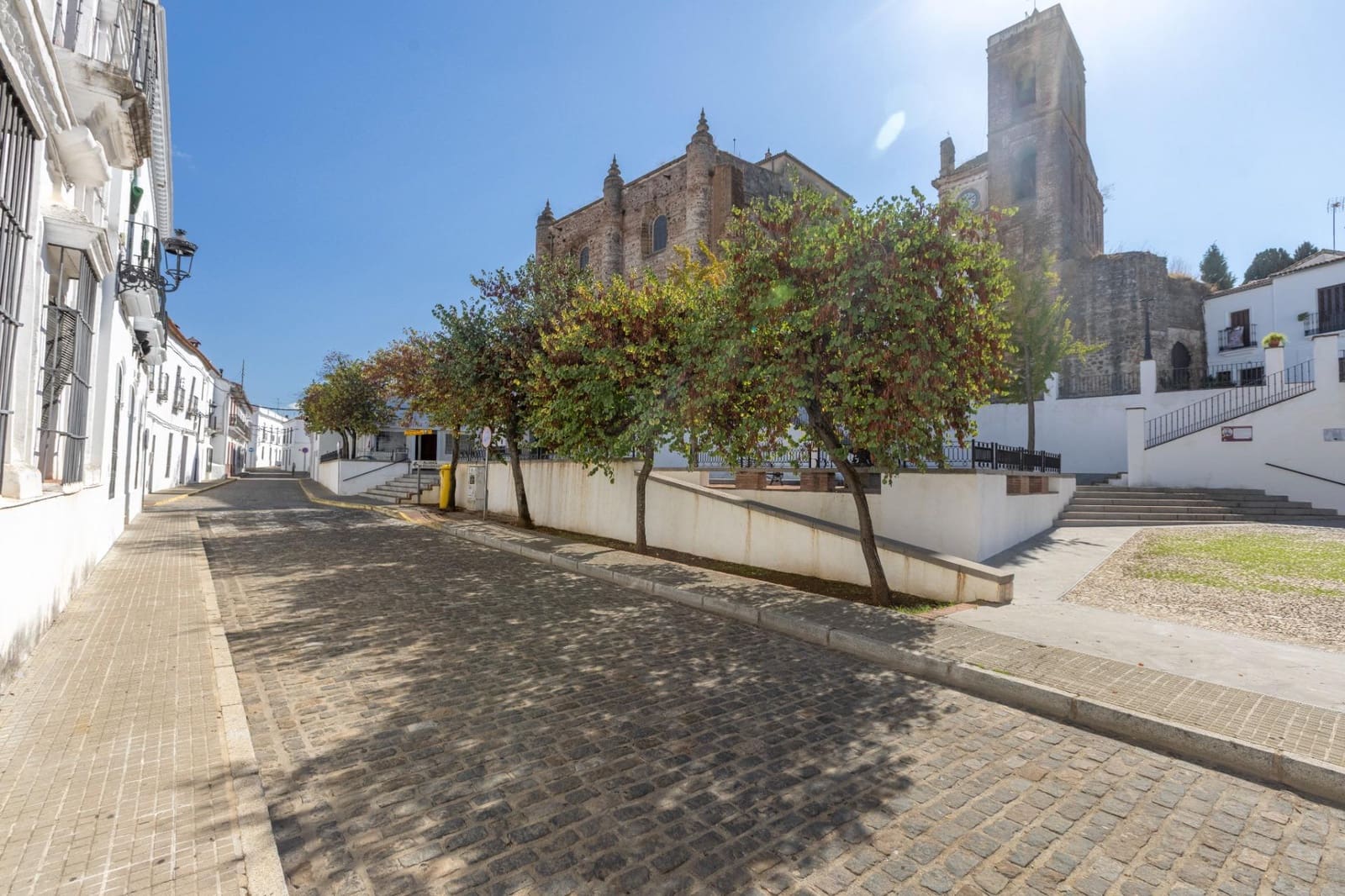 6 chambre Maison de Ville à vendre à Cazalla de la Sierra avec garage - 238 000 € (Ref: 9335027)