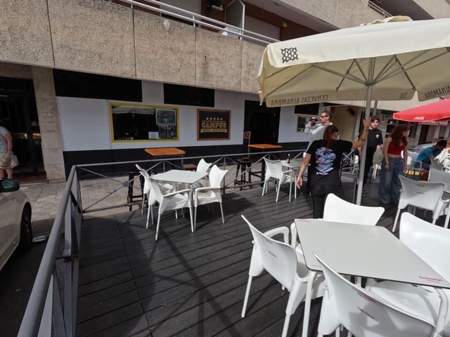 Commercial for sale in Seville city - € 50,000 (Ref: 9338109)