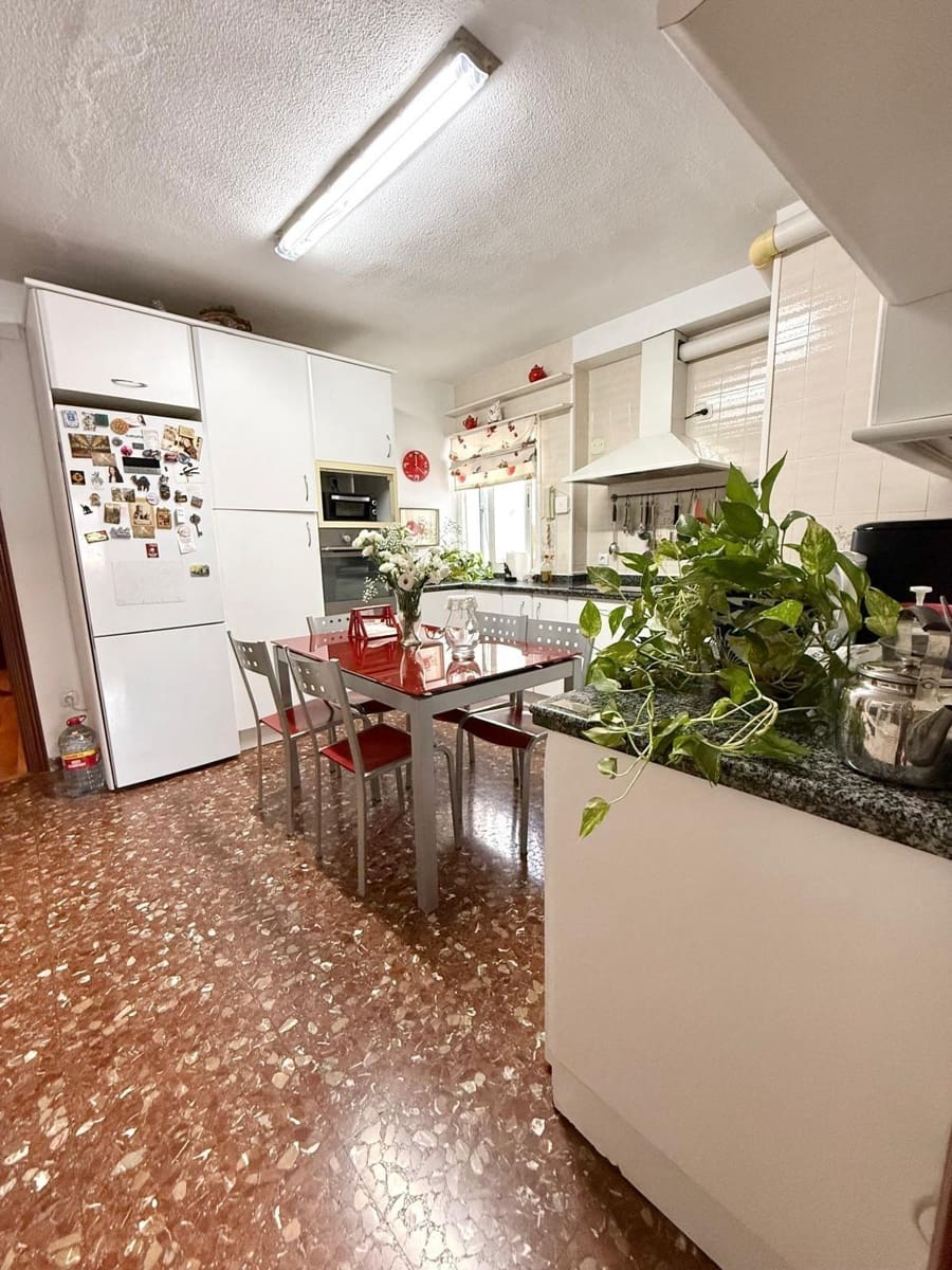 2 sypialnia Mieszkanie na sprzedaż w Miasto Sewilla - 405 500 € (Ref: 9341254)