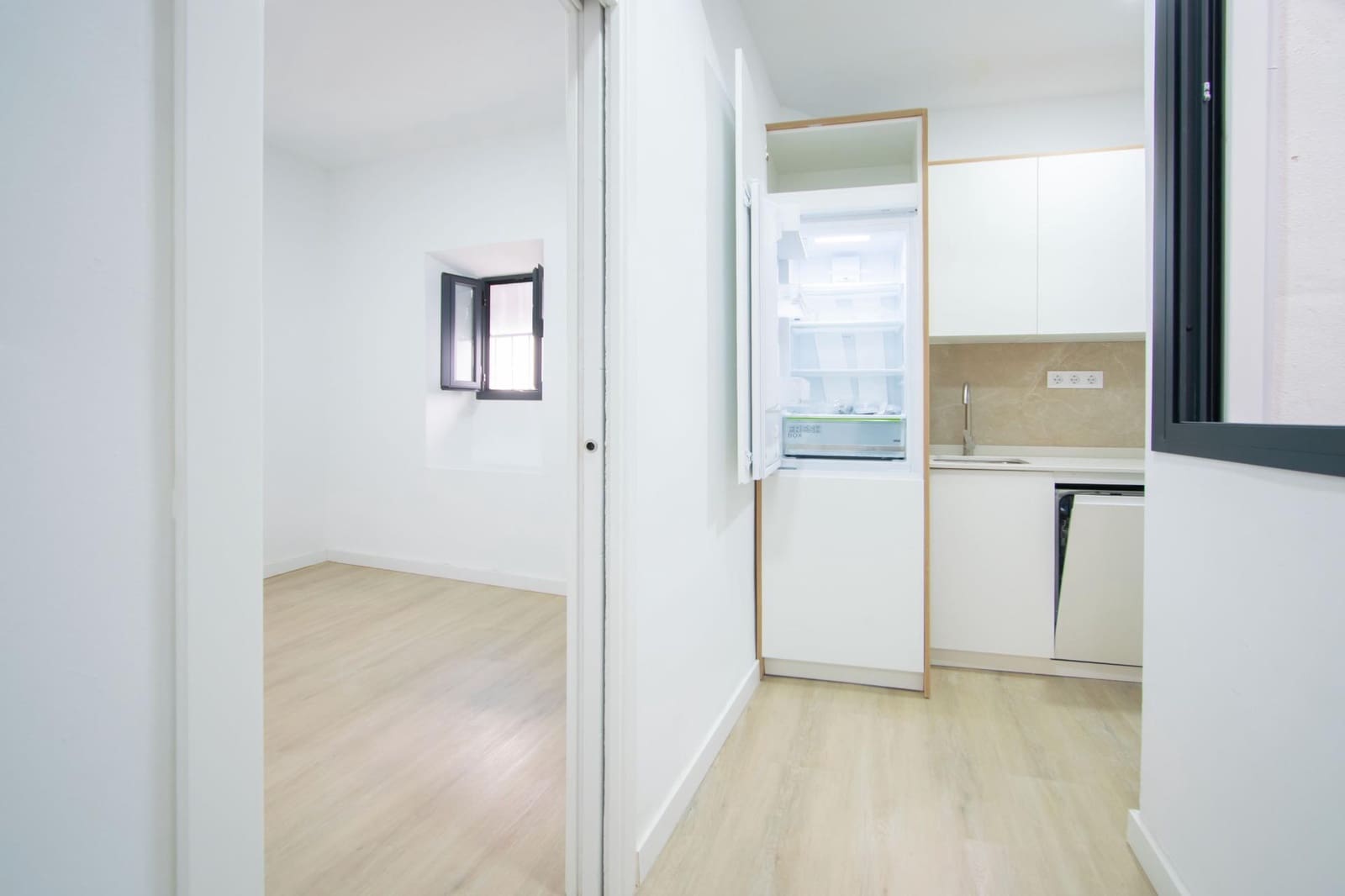 9 sovrum Lägenhet till salu i Sevilla stad - 1 600 000 € (Ref: 9344841)