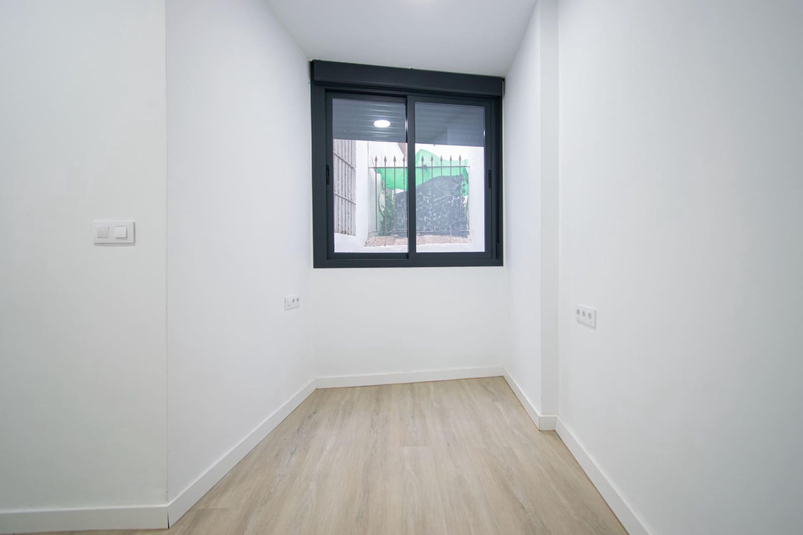 9 sovrum Lägenhet till salu i Sevilla stad - 1 600 000 € (Ref: 9344841)