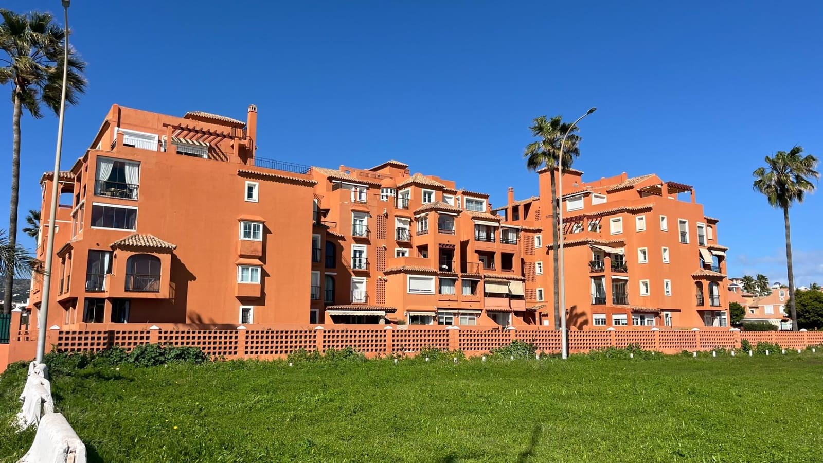 2 bedroom Flat for sale in Torremolinos with pool garage - € 540,000 (Ref: 9347405)