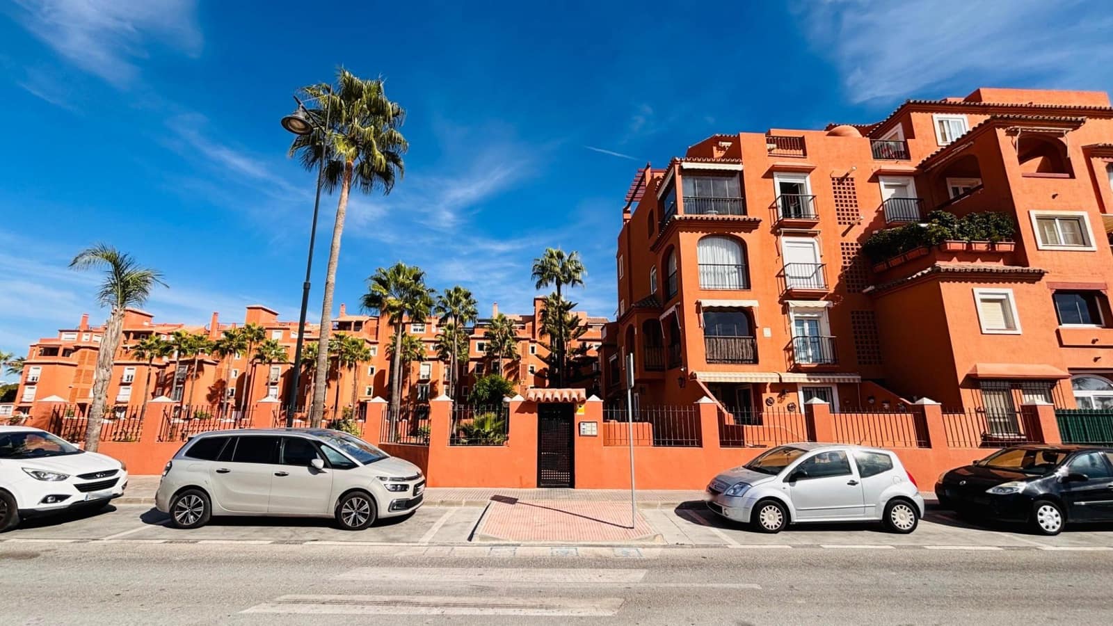 2 bedroom Flat for sale in Torremolinos with pool garage - € 540,000 (Ref: 9347405)