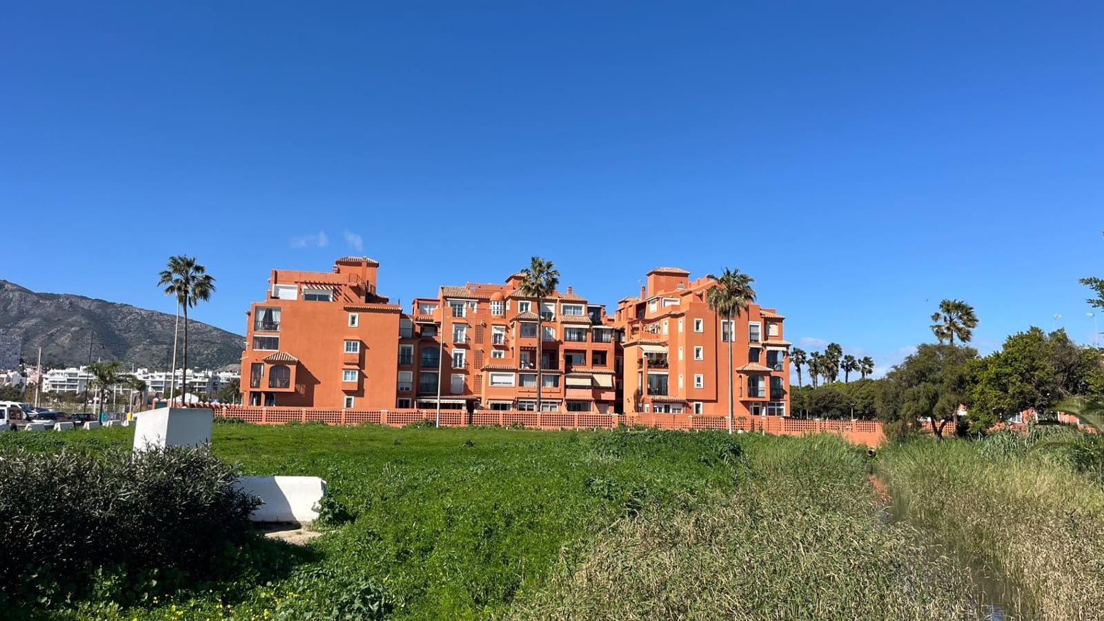 2 bedroom Flat for sale in Torremolinos with pool garage - € 540,000 (Ref: 9347405)