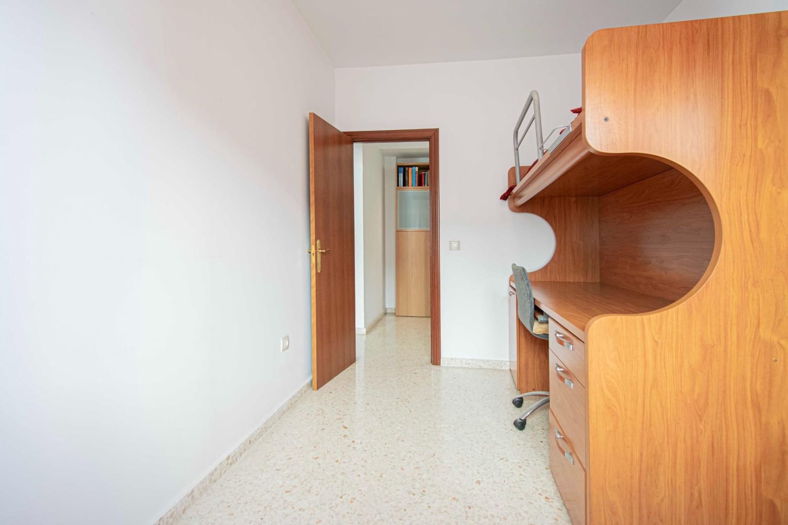 3 soverom Leilighet til salgs i Sevilla by med garasje - € 250 000 (Ref: 9347407)