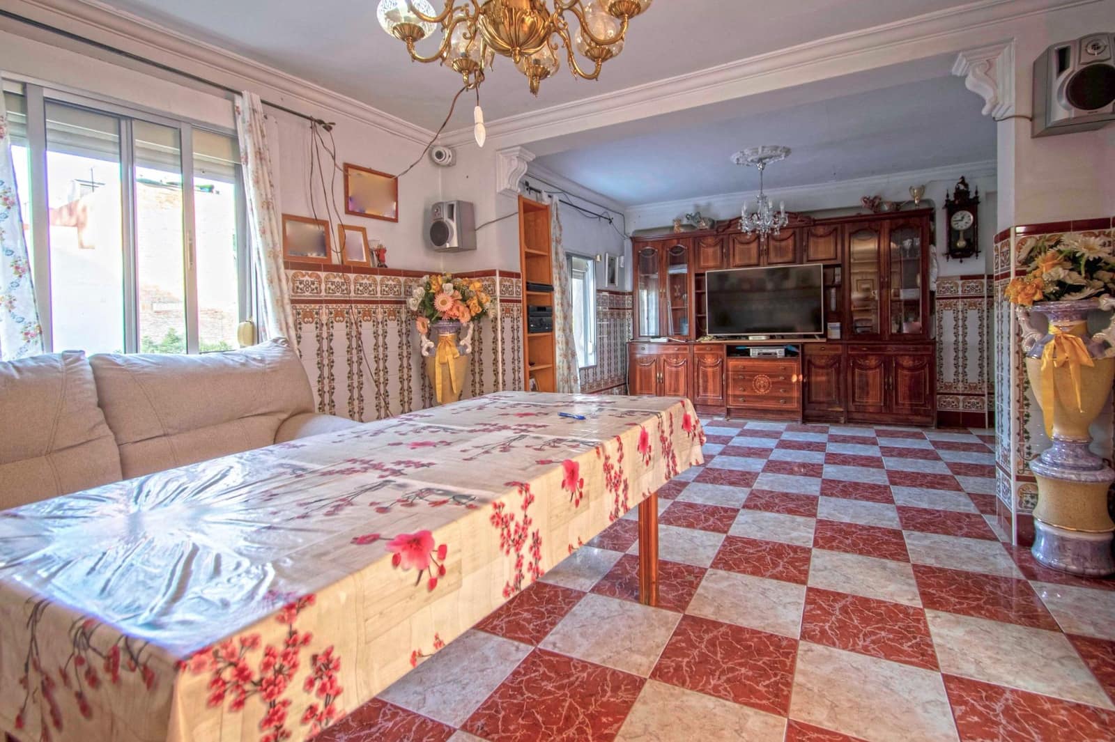 4 sypialnia Dom na sprzedaż w Tomares - 365 000 € (Ref: 9347409)