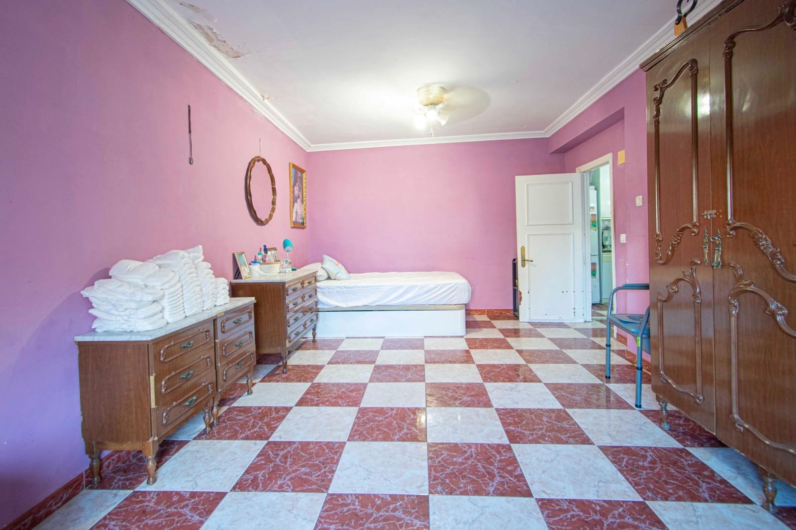 4 sypialnia Dom na sprzedaż w Tomares - 365 000 € (Ref: 9347409)