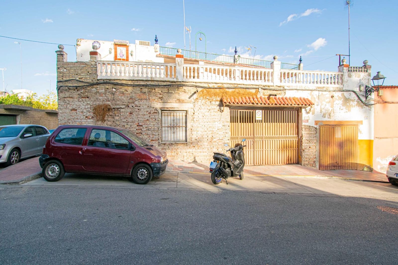 4 sypialnia Dom na sprzedaż w Tomares - 365 000 € (Ref: 9347409)