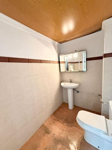 Garage for sale in Alcalá del Río - € 80,000 (Ref: 9349630)