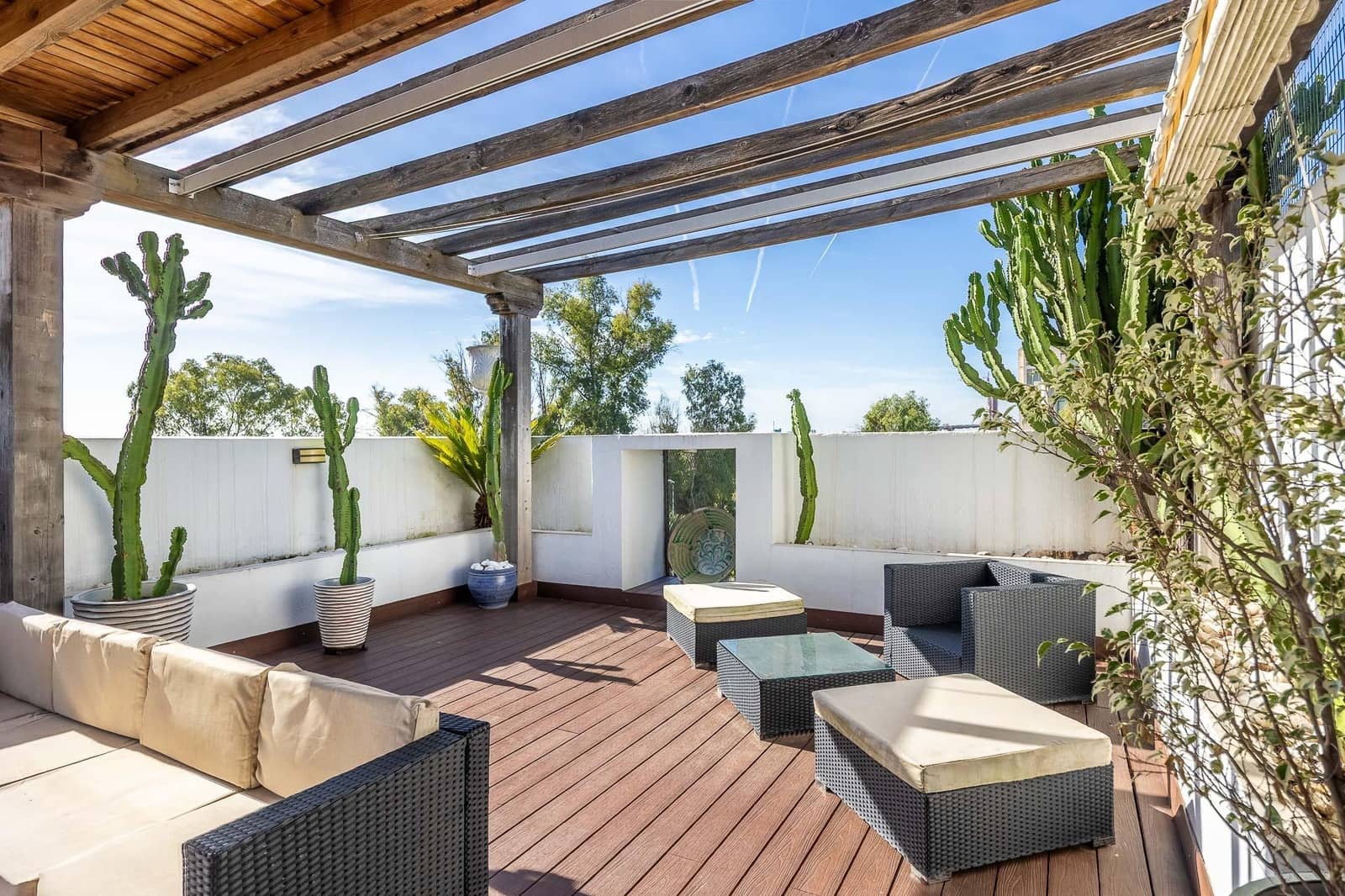 2 soveværelse Lejlighed til salg i Sevilla by med swimmingpool garage - € 750.000 (Ref: 9349633)