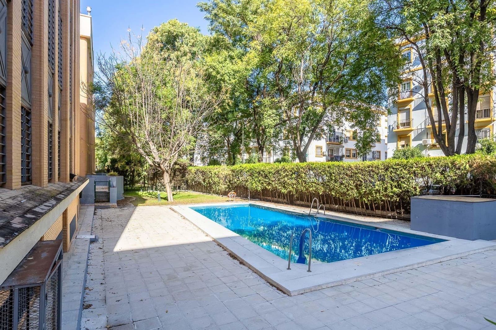 2 soveværelse Lejlighed til salg i Sevilla by med swimmingpool garage - € 750.000 (Ref: 9349633)