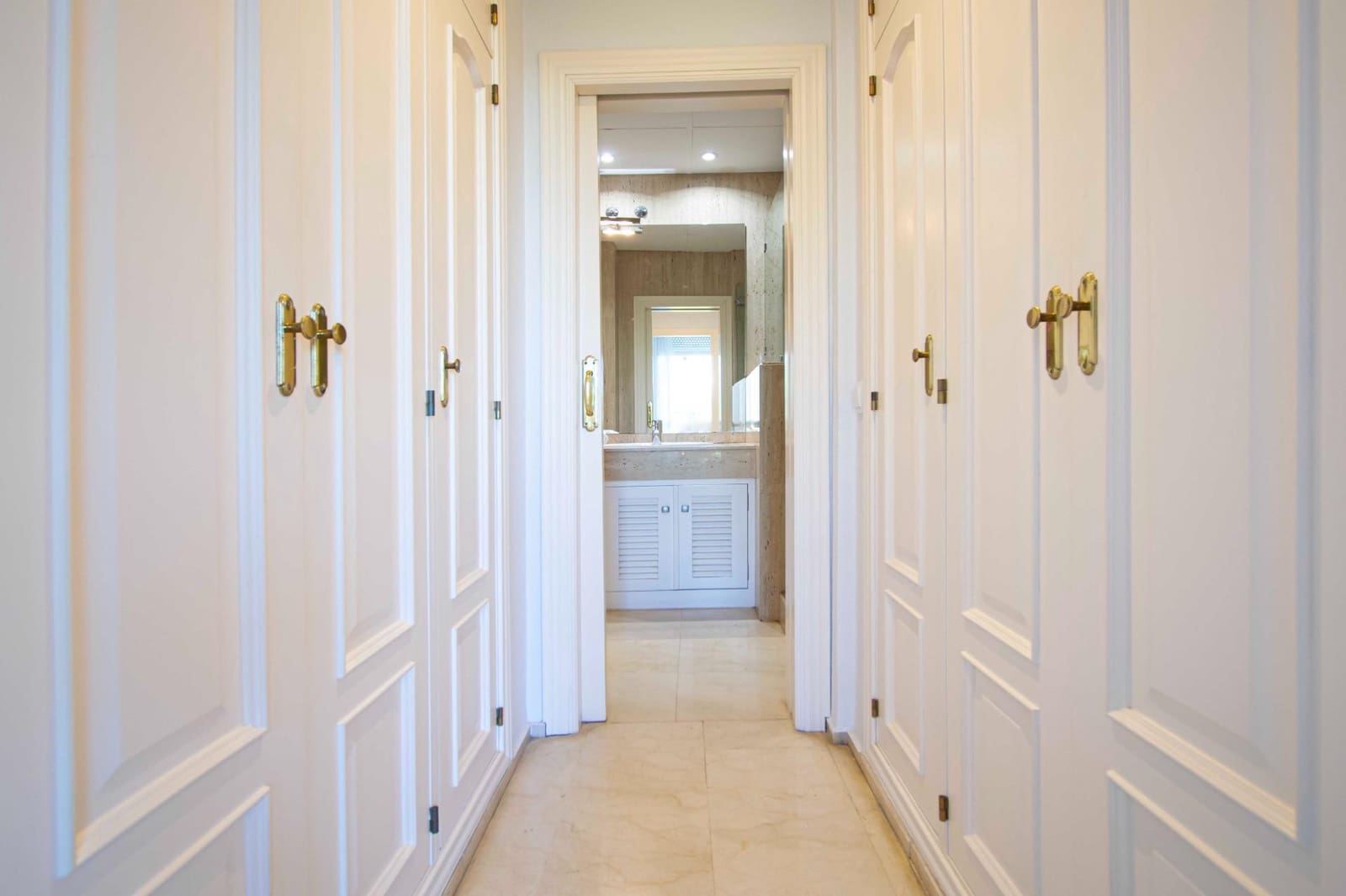 Apartamento de 2 habitaciones en Sevilla ciudad en venta con piscina garaje - 750.000 € (Ref: 9349633)