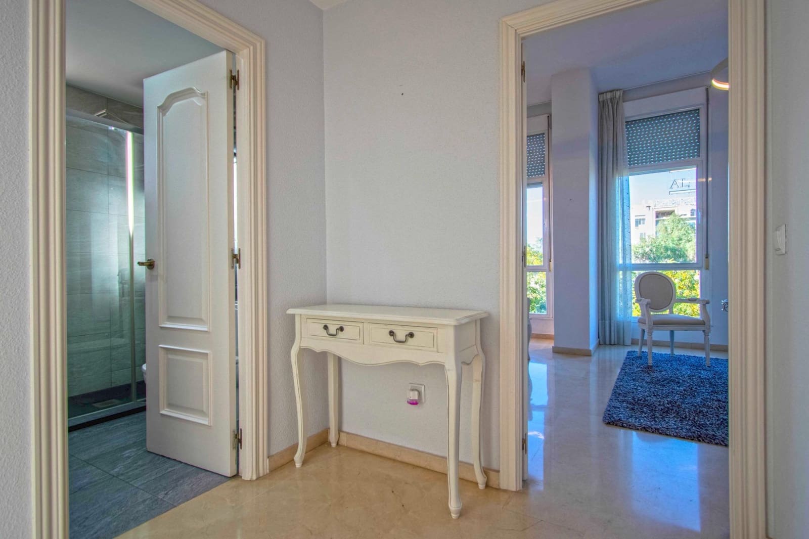 Apartamento de 2 habitaciones en Sevilla ciudad en venta con piscina garaje - 750.000 € (Ref: 9349633)