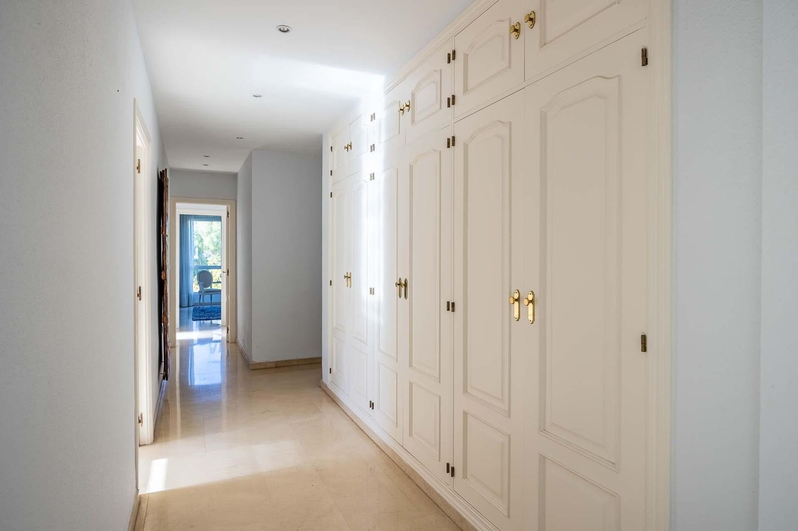 Apartamento de 2 habitaciones en Sevilla ciudad en venta con piscina garaje - 750.000 € (Ref: 9349633)