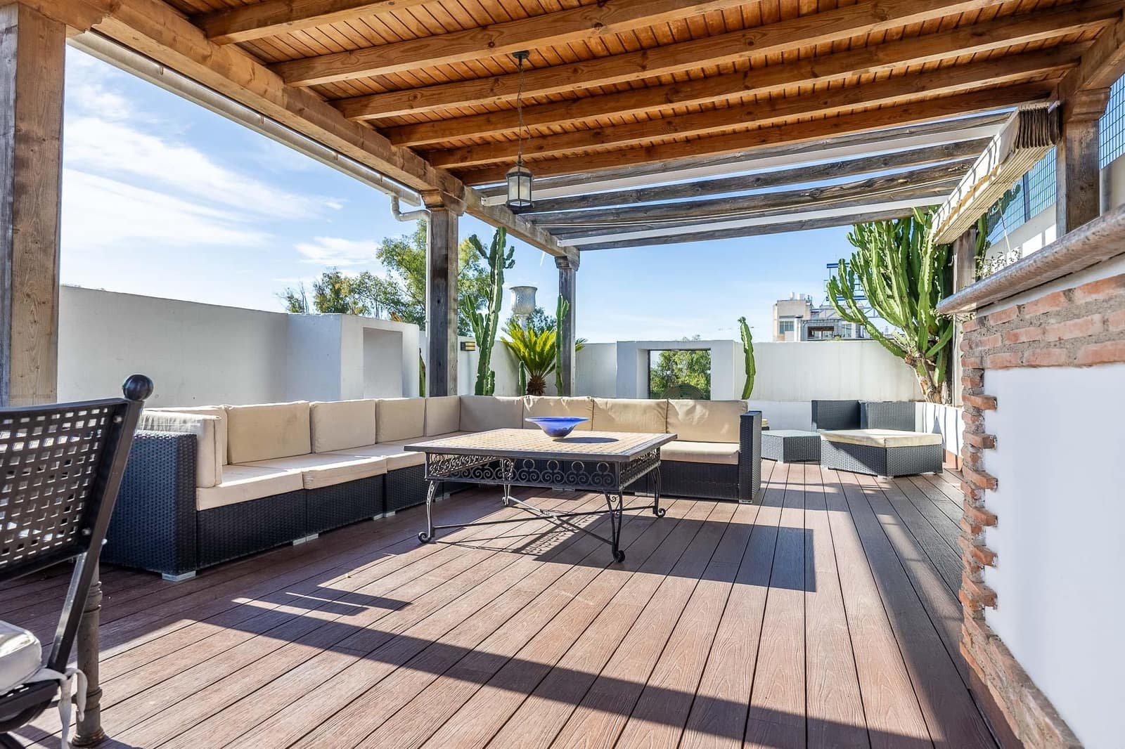 Apartamento de 2 habitaciones en Sevilla ciudad en venta con piscina garaje - 750.000 € (Ref: 9349633)