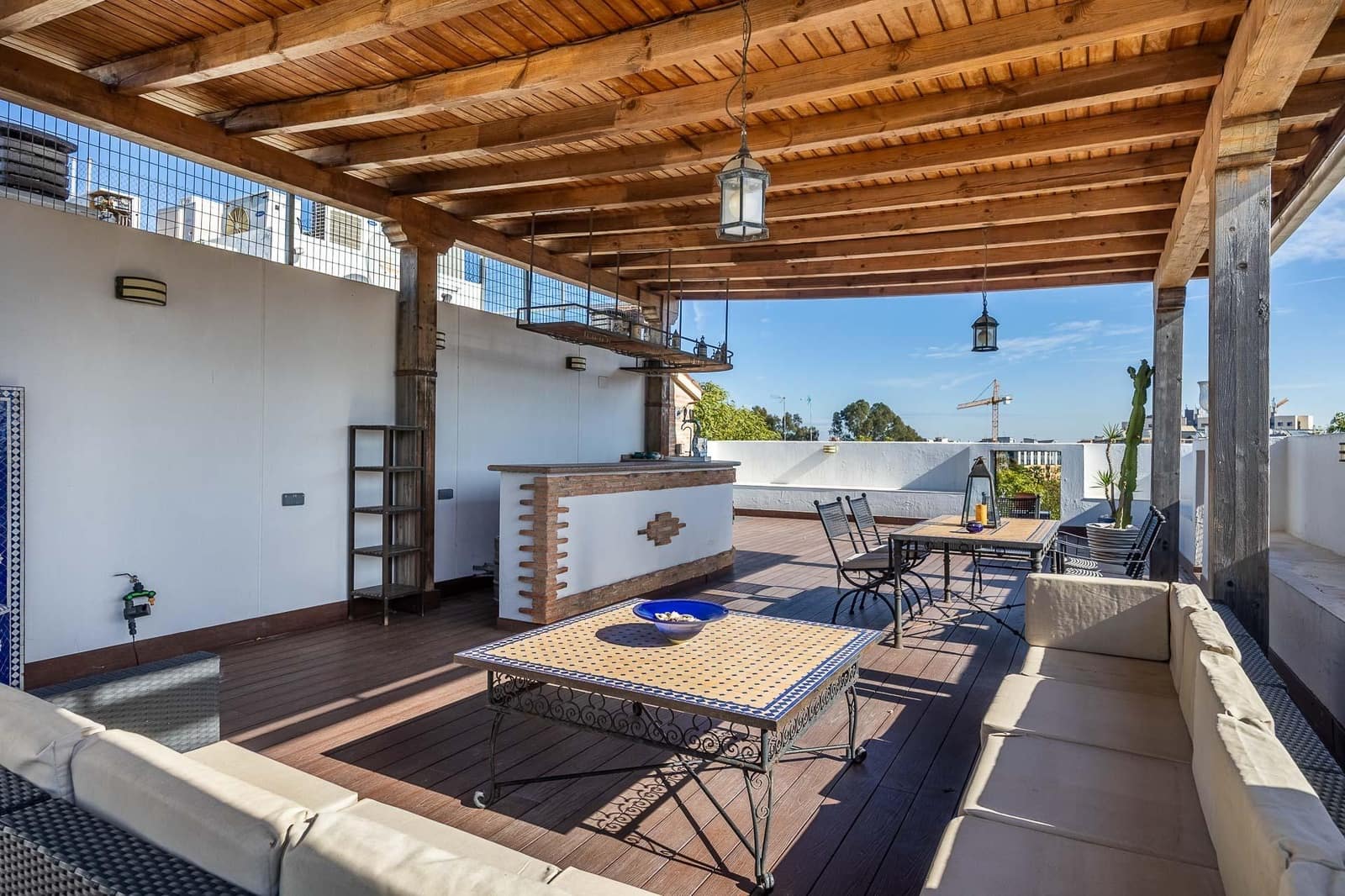 Apartamento de 2 habitaciones en Sevilla ciudad en venta con piscina garaje - 750.000 € (Ref: 9349633)