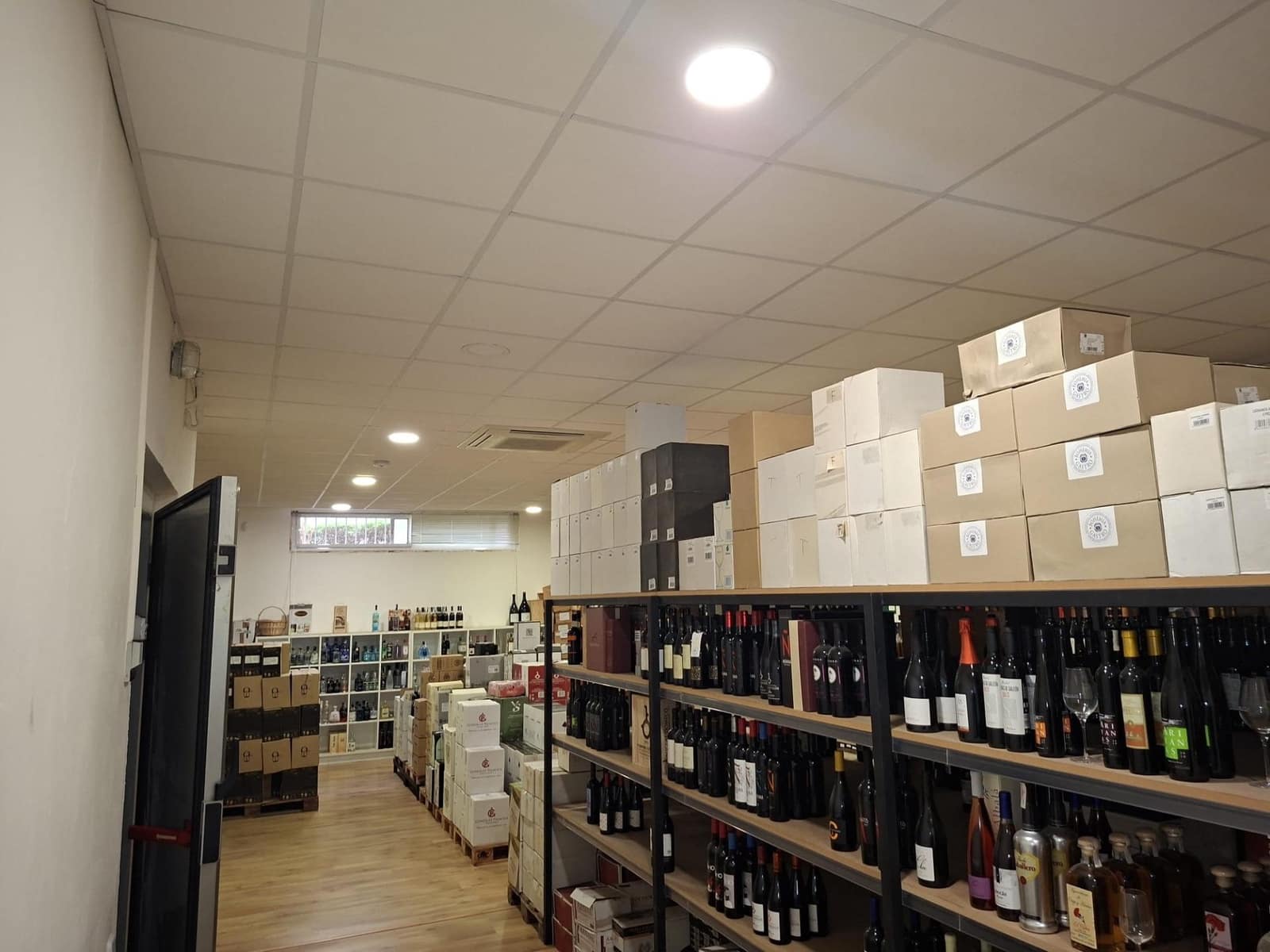 Kommersiell til salgs i Sevilla by - € 599 000 (Ref: 9349634)