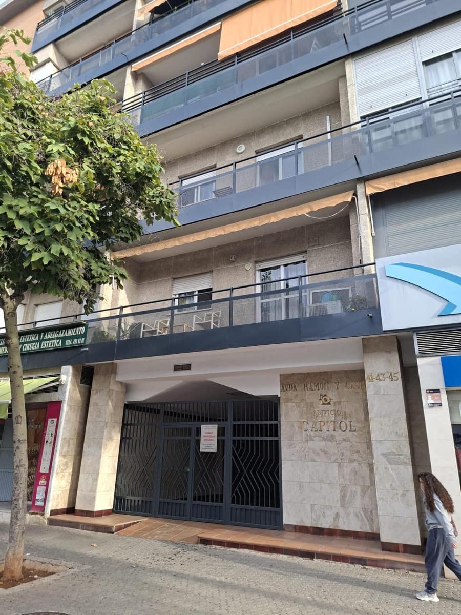 Comercial para venda em Sevilha cidade - 581 030 € (Ref: 9349634)