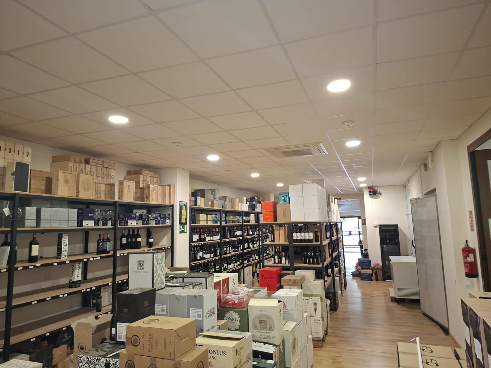 Comercial para venda em Sevilha cidade - 581 030 € (Ref: 9349634)