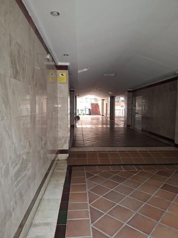 Comercial para venda em Nervión, Sevilha cidade - 581 030 € (Ref: 9349634)