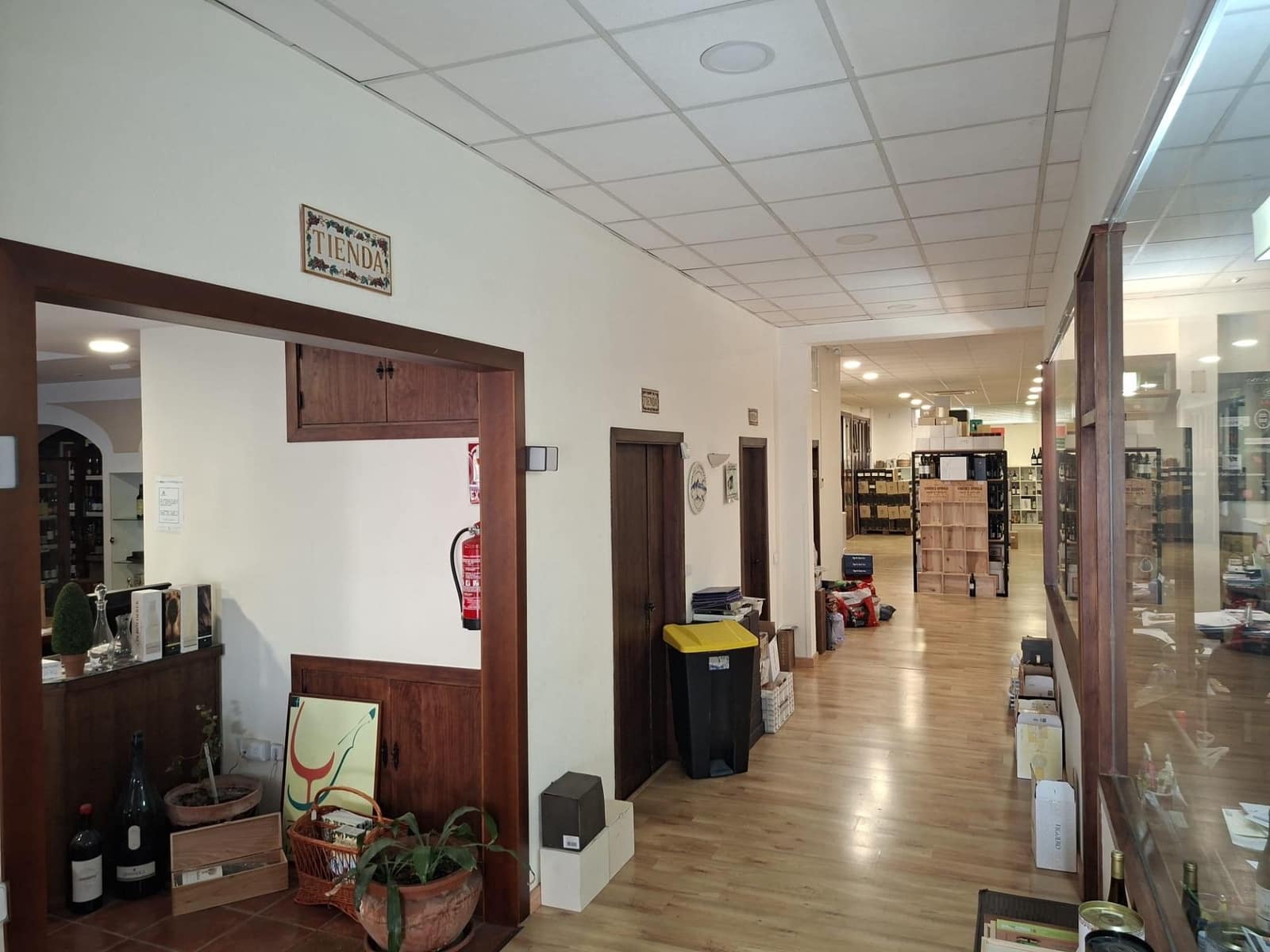 Comercial para venda em Sevilha cidade - 581 030 € (Ref: 9349634)