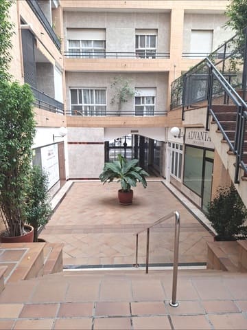 Erhverv til salg i Nervión, Sevilla by - € 581.030 (Ref: 9349634)