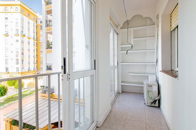 3 camera da letto Appartamento in vendita in Siviglia città con piscina garage - 290.000 € (Rif: 9353669)
