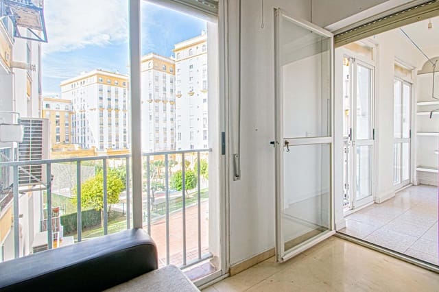 3 camera da letto Appartamento in vendita in Siviglia città con piscina garage - 290.000 € (Rif: 9353669)