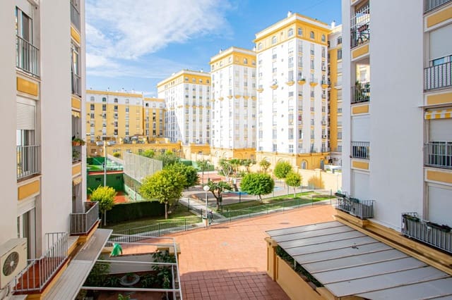 3 camera da letto Appartamento in vendita in Siviglia città con piscina garage - 290.000 € (Rif: 9353669)