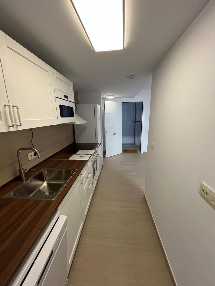 2 soverom Leilighet til leie i Bormujos med svømmebasseng garasje - € 890 (Ref: 9353671)